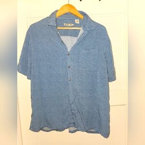 Men's casual shirt